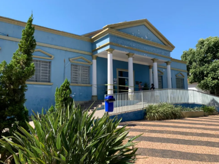 Prefeitura suspende atendimentos temporariamente devido a problemas de energia elÃ©trica, em Osvaldo Cruz