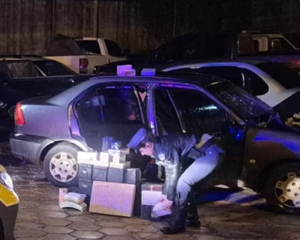 Com carga avaliada em R$ 15 mil, homem atropela boi, é abordado pela polícia e acaba preso por descaminho em Estrela do Norte