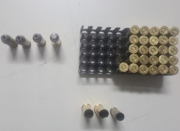 Idoso é preso em flagrante após brigar e efetuar disparo de arma de fogo em festa junina no Terras de Imoplan, em Presidente Prudente