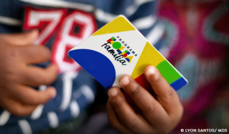 Caixa paga Bolsa FamÃ­lia a beneficiÃ¡rios com NIS de final 8