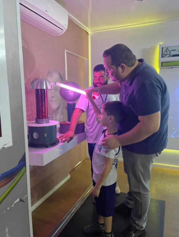 Em 5 meses, Projeto Nossa Energia troca mais de 14 mil lâmpadas de famílias de baixa renda