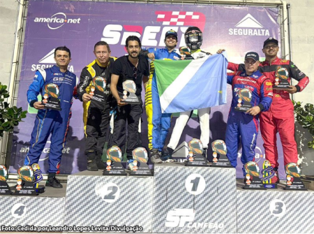 Leandro Levita conquista pÃ³dio para Bastos em torneio de kart em Birigui