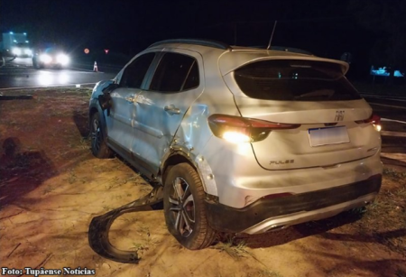 Motoristas saem ilesos de acidente em trevo da SP-294, em TupÃ£ (SP)