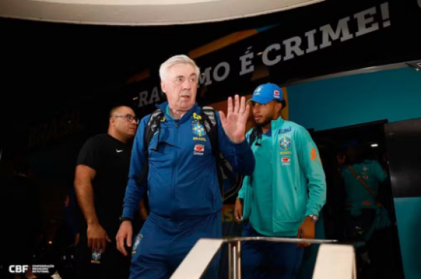 Bienvenido, Carleto! Seleção chega ao Equador para estreia do treinador pelas Eliminatórias