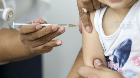 MÃ£e registra ocorrÃªncia apÃ³s o filho ser vacinado por engano em Bastos