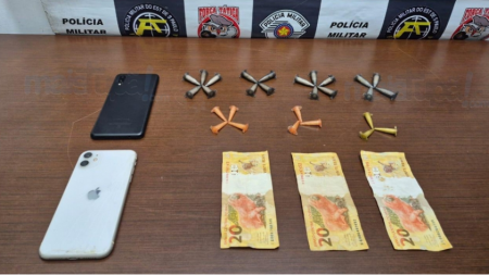 ForÃ§a TÃ¡tica prende homem por trÃ¡fico de drogas no bairro Jamil Dualib em TupÃ£