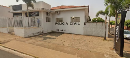 Suspeito de furtar celulares em casa tem parte da perna amputada ao tentar fugir subindo em trem