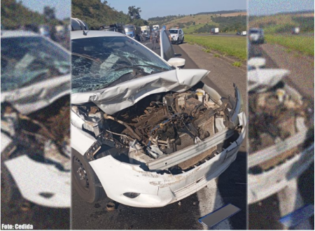 Motorista e gestante sofrem ferimentos em acidente com veÃ­culo da Prefeitura de Bastos