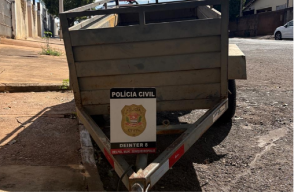 Polícia Civil recupera carretinha reboque envolvida em caso de apropriação indébita em Junqueirópolis