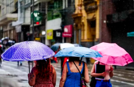 Veranico se despede no fim de semana e primeiro grande frio do ano jÃ¡ estÃ¡ no radar da meteorologia; veja o que se sabe