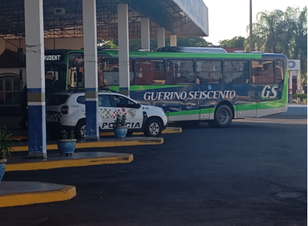 Homem Ã© preso por importunaÃ§Ã£o sexual em Ã´nibus na rodoviÃ¡ria de Osvaldo Cruz