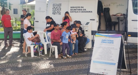MunicÃ­pios da regiÃ£o de Presidente Prudente recebem serviÃ§os de documentaÃ§Ã£o em aÃ§Ã£o do Governo
