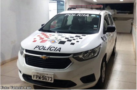 PM acalma moradores sobre homem suspeito de fazer furto em Bastos