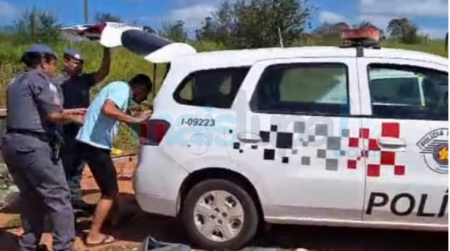 Homem Ã© preso em flagrante por maus-tratos a animais na zona rural de Bastos