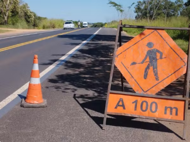 Obras de manutenção na Rodovia Júlio Budiski prosseguem até sábado em Álvares Machado