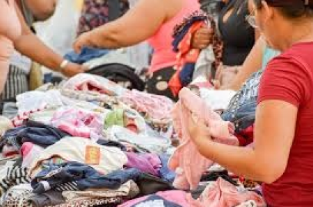 Fundo Social e Prefeitura de OC realizam Campanha de DistribuiÃ§Ã£o de Roupas nesta quinta-feira (8)