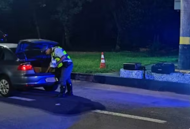 Com mais de 160 aparelhos celulares sem documentação fiscal, motorista é preso e produtos são apreendidos em Presidente Epitácio