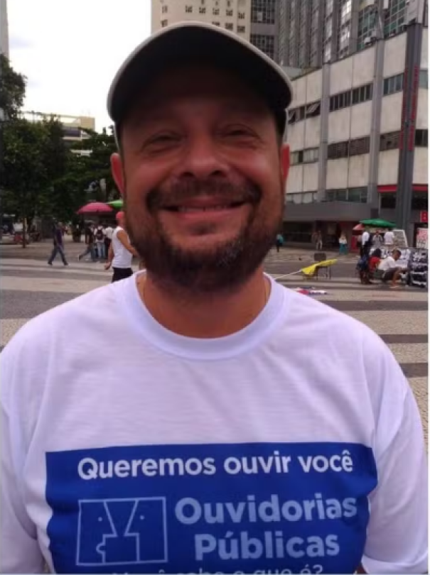 Lula dá carta branca para novo presidente do INSS, que vai trocar diretores