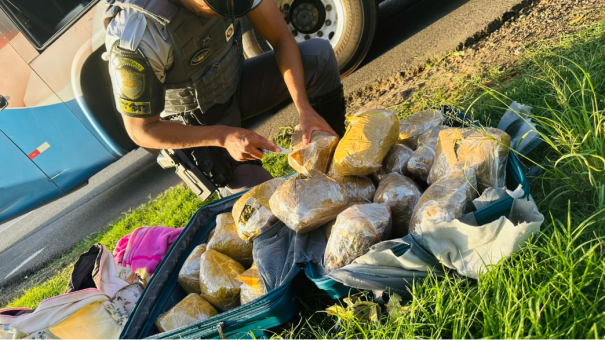 Polícia Rodoviária realiza prisão de traficante na SP-270