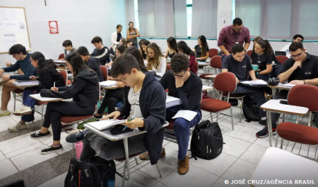 InscriÃ§Ãµes para o Enem comeÃ§am nesta segunda-feira