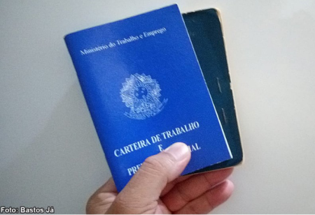 PAT anuncia 32 ofertas de trabalho para Bastos, ParapuÃ£ e RinÃ³polis; 21 vagas nÃ£o exigem experiÃªncia