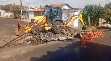 Obras interditam ruas da regiÃ£o oeste de Osvaldo Cruz