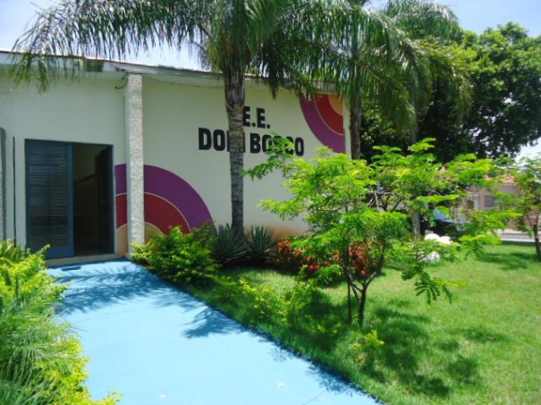 Escola Dom Bosco realiza Black Friday do Bazar da Pechincha nesta sexta-feira