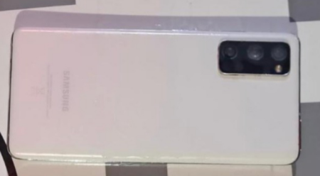 Homem Ã© preso apÃ³s furtar celular de estabelecimento comercial no centro de FlÃ³rida Paulista