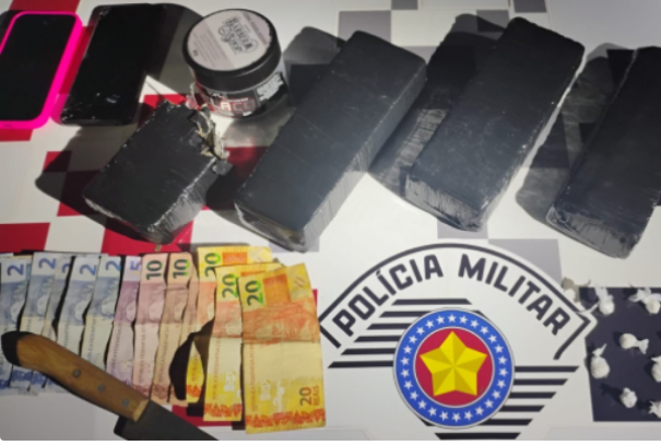 PM prende casal por tráfico de drogas e associação em Adamantina