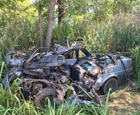 Motorista morre em colisÃ£o frontal com carreta na vicinal TupÃ£-QuatÃ¡