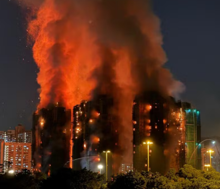 IncÃªndio em complexo residencial de Hong Kong deixa 13 mortos e vÃ¡rios feridos