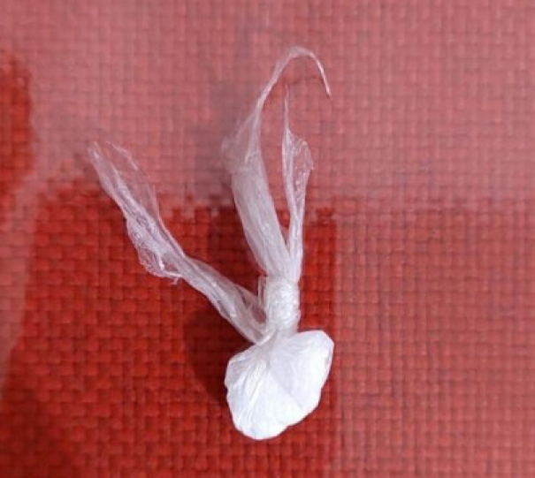 Homem é detido por posse de cocaína durante patrulhamento em Osvaldo Cruz