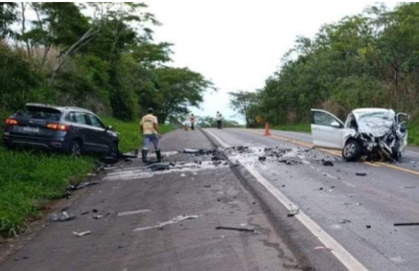 Atleta de 25 anos morre em colisão frontal na SP-425 em Clementina