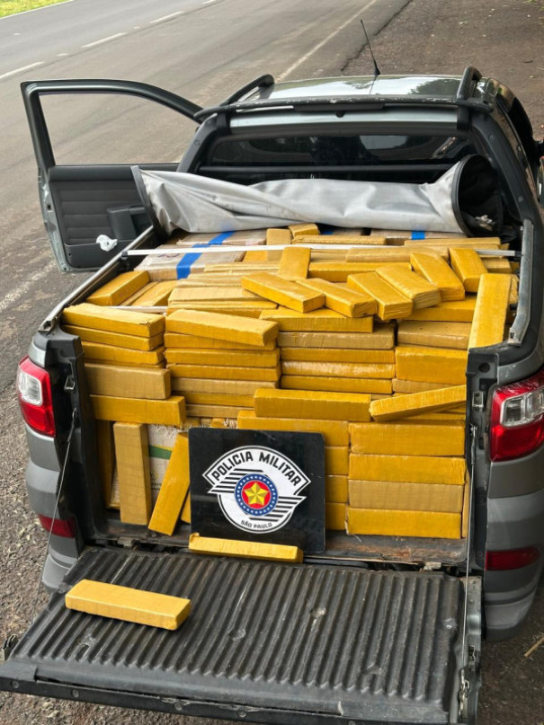 Polícia Rodoviária apreende mais de 700 kg de maconha em Rinópolis