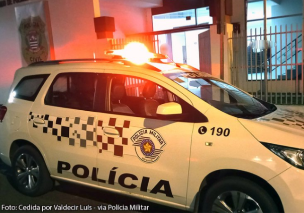 Adolescente é detida por desacato a policiais em Bastos