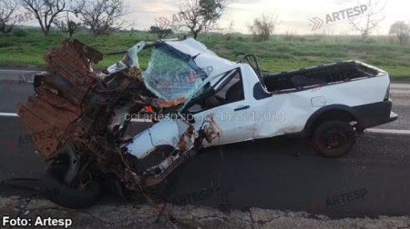ColisÃ£o frontal deixa uma pessoa ferida na Rodovia ManÃ­lio Gobbi, em ParaguaÃ§u Paulista