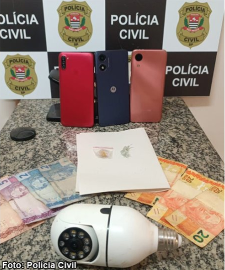 Casal Ã© preso por trÃ¡fico de drogas durante operaÃ§Ã£o da PolÃ­cia Civil em Iacri