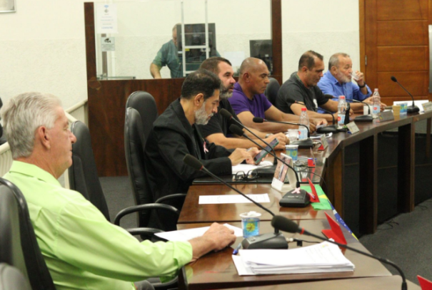 Câmara aprova suplementação de R$ 7,4 milhões e rejeita projeto sobre Bônus Natalino