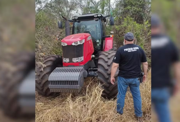 Homem esconde trator avaliado em R$ 800 mil em uma propriedade rural em Dracena