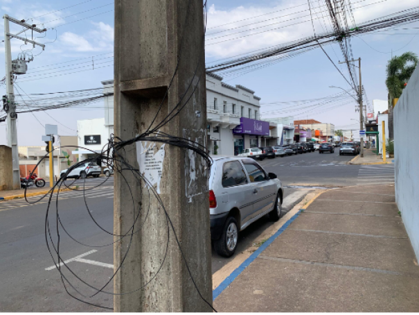 Com legislação sem efeito prático, Adamantina ainda convive com fios soltos