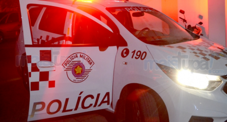 Homem procurado por furto Ã© preso no centro de TupÃ£