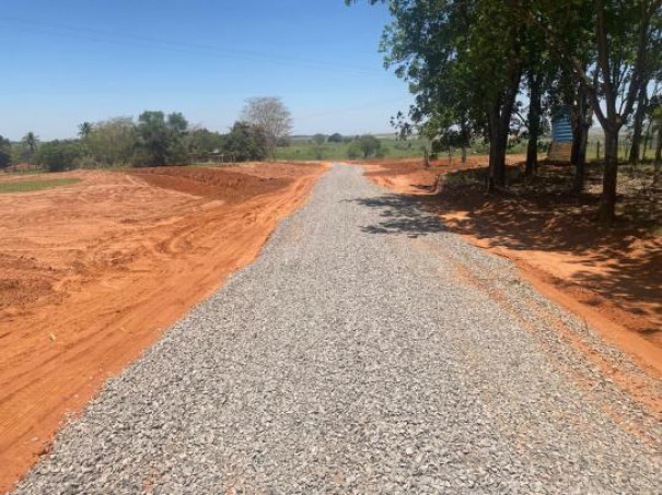 Sagres inicia recuperação de estradas rurais em parceria com o Governo de SP