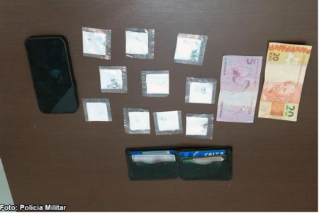 Motorista Ã© preso em flagrante com cocaÃ­na durante fiscalizaÃ§Ã£o de trÃ¢nsito em Bastos