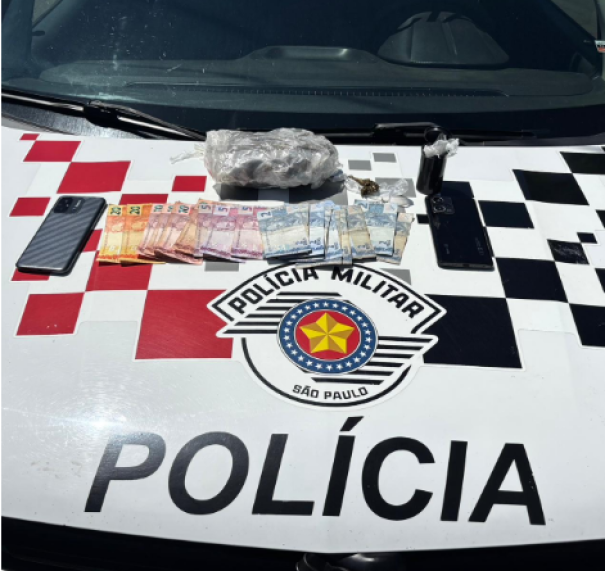 Polícia Militar em abordagem prende homem por tráfico de drogas em Osvaldo Cruz