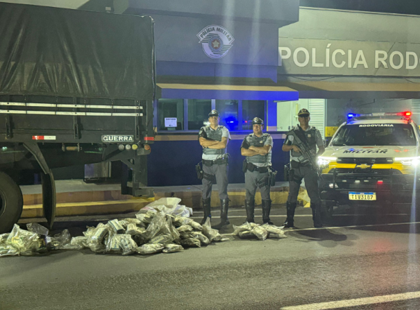 Homem é preso com quase 100 kg de cocaína escondidos em pneus na SP-425, em Pirapozinho