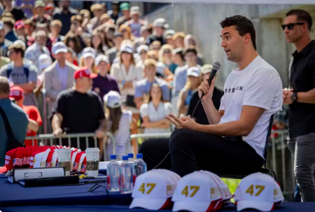 Charlie Kirk, ativista conservador aliado de Trump, Ã© baleado e morre nos EUA