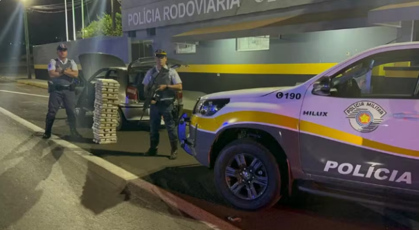Motorista é preso transportando 75 tijolos de maconha em rodovia de Regente Feijó