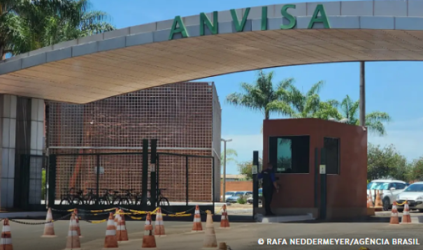 Anvisa recolhe lote de chocolate Laka por problema na embalagem
