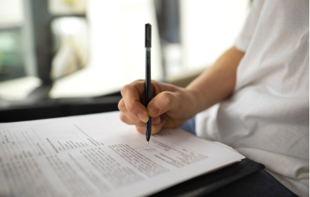 Concursos pÃºblicos e processos seletivos oferecem oportunidades no Oeste Paulista