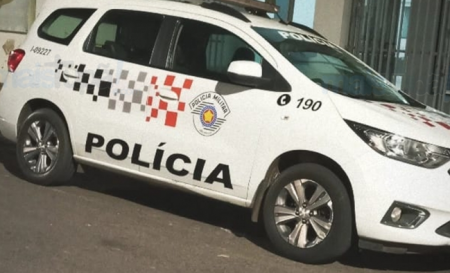 Mulher Ã© presa por descumprir medida protetiva em TupÃ£